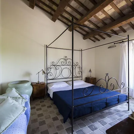 Hillside Retreat In San Savino Apartman *